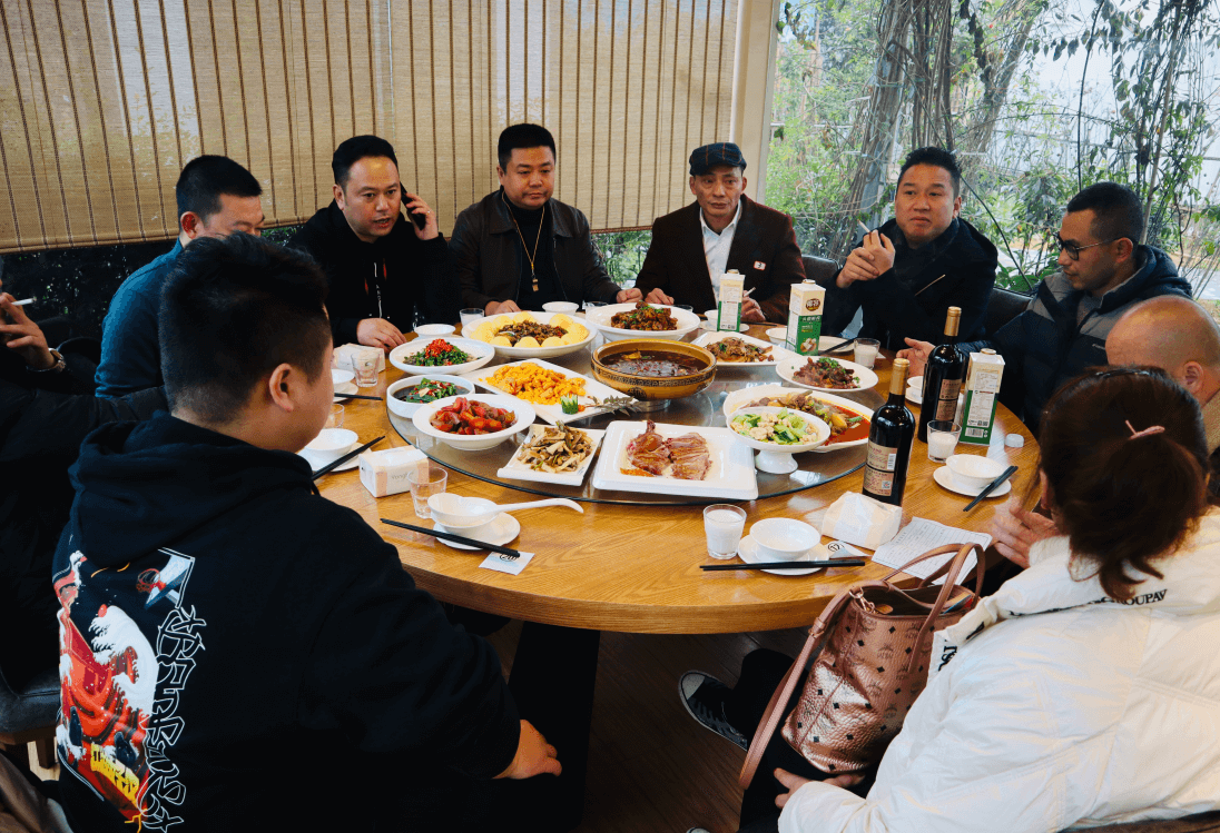 2021年春节椰容椰汁公司团年会